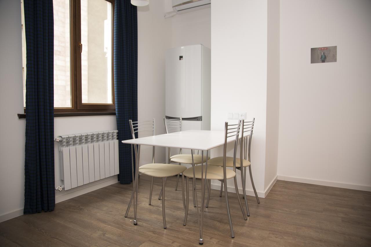 Apartments On Mashtots By Picnic Erivan Exterior foto