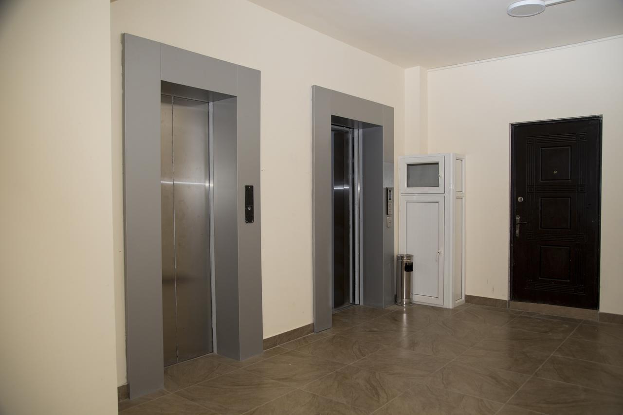 Apartments On Mashtots By Picnic Erivan Exterior foto